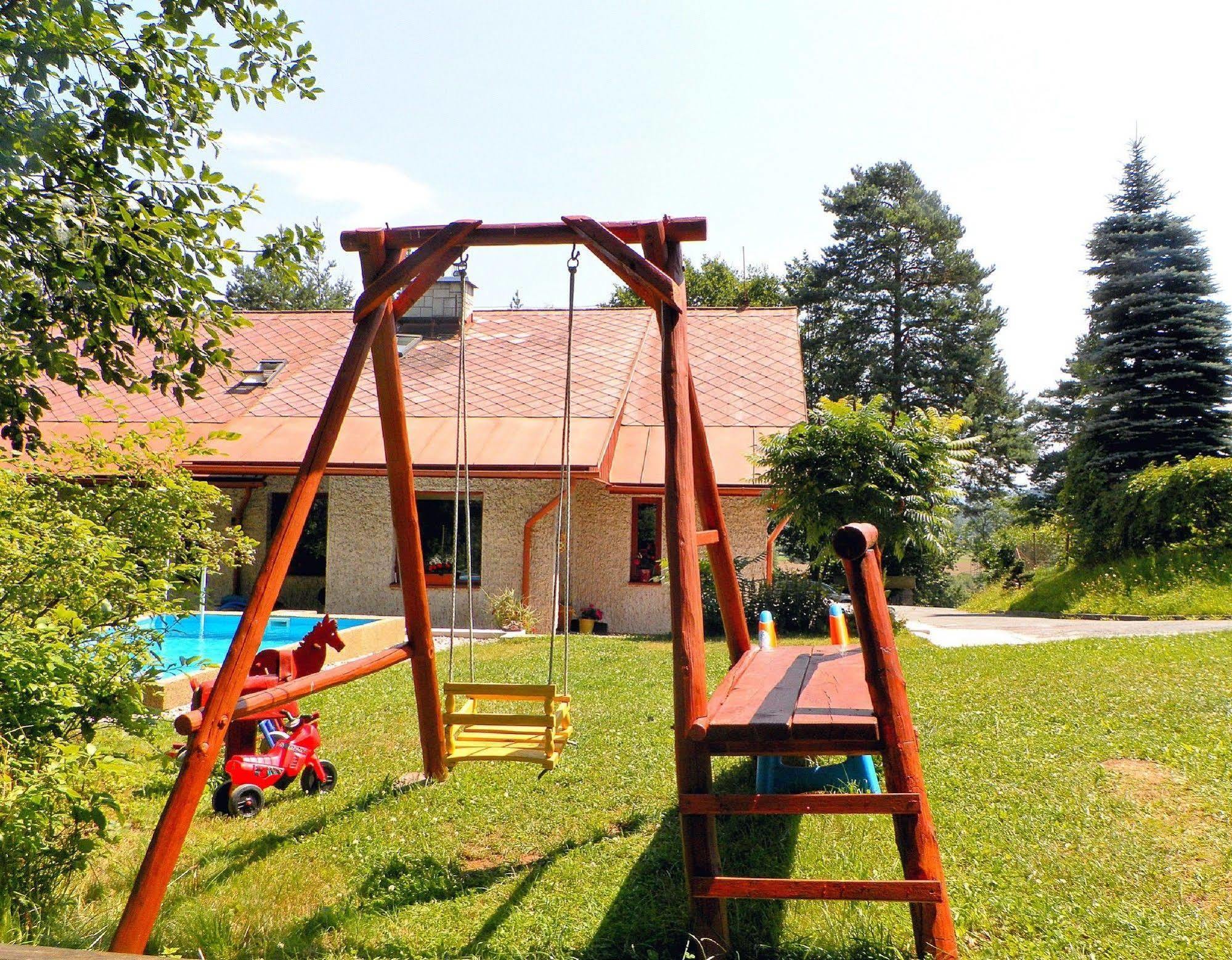 Penzion Bor Náchod Exterior foto